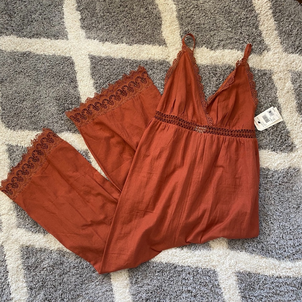 NWT:Billabong Jumpsuit